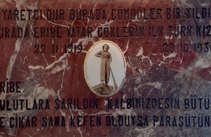 İlk hava şehidi kadının mezar taşı müzesini bekliyor
