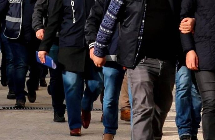 Sahte diploma ve sürücü belgesi: BTK başkanının e-imzası kopyalandı, depremde ölen avukatların yerine kayıt yapıldı