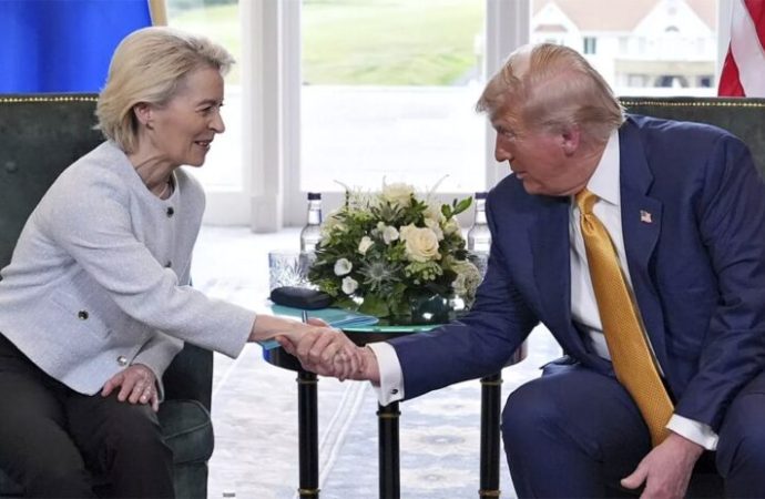 Trump AB ile gümrük anlaşmasını yaptı, dünya rahatladı