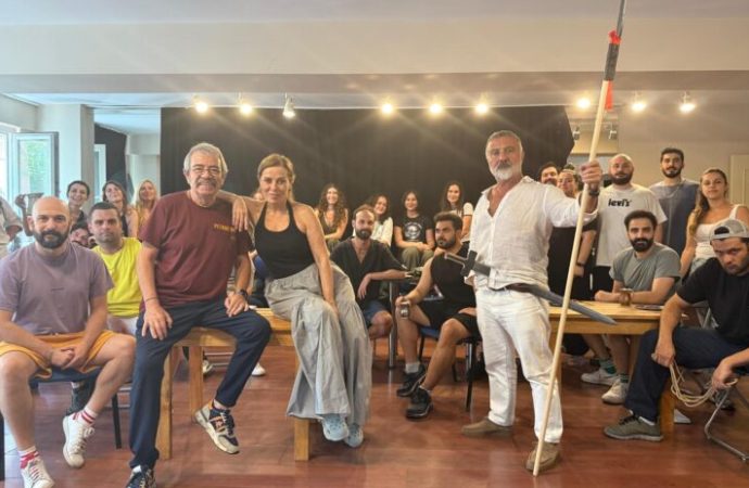 Sahnede yılın olayı ve 46 yıl sonra birlikte ilk özel fotoğraflar