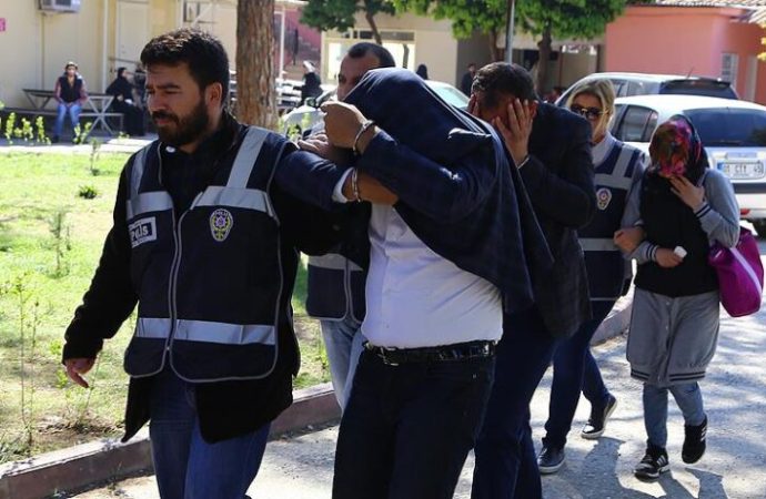 E-Devlet’e nasıl güvenelim? Ankara’da ortaya çıkan bir çete, devlete ve onun belgelerine olan güveni sıfırladı