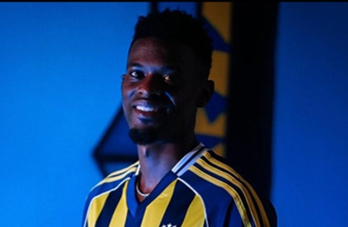 Nelson Semedo Fenerbahçe’nin 200’üncü yabancısı oldu
