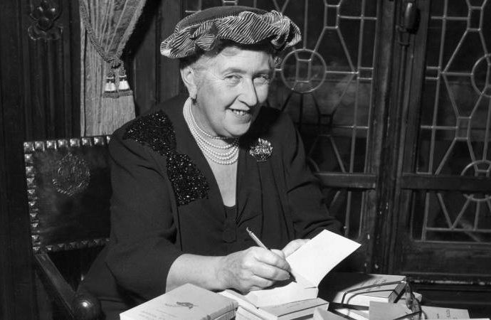 Agatha Christie’nin Irak’taki izini siliyorlar