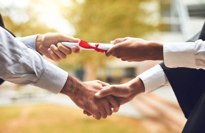 Sahte diploma çetesindeki 1 numara: Sahtekar doktoralı çıktı