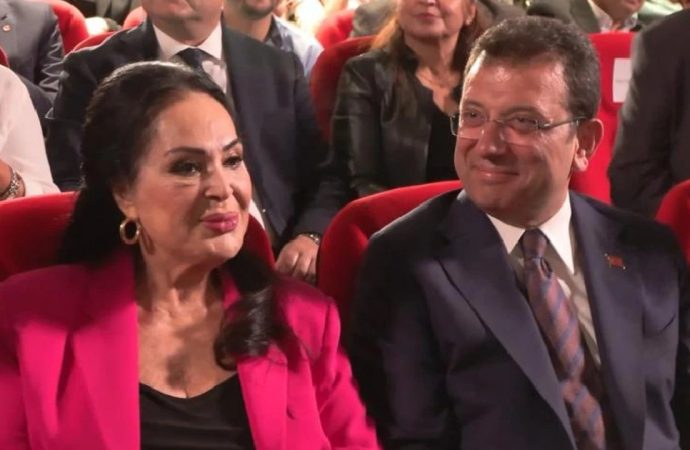 İmamoğlu efsaneye teşekkür etti: Türkan Şoray adının olduğu her yere koşarız