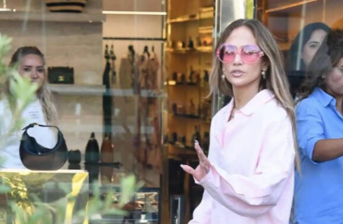 J-Lo, Yenikapı’yı sallamazdan önce İstinye Park’ı salladı