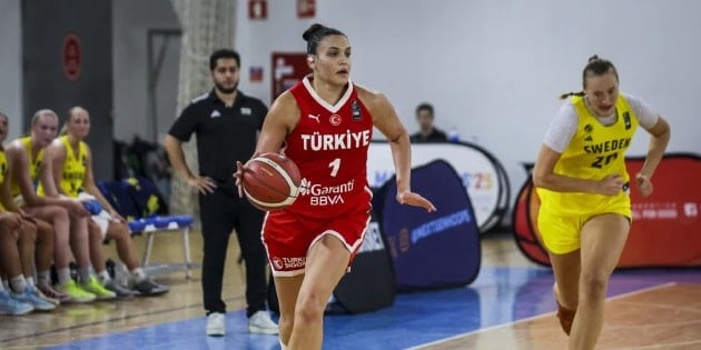 Potanın genç Perileri 3’te 3 yaptı