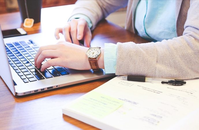 www: İlk internet sitesi yayına başlayalı 34 yıl oldu