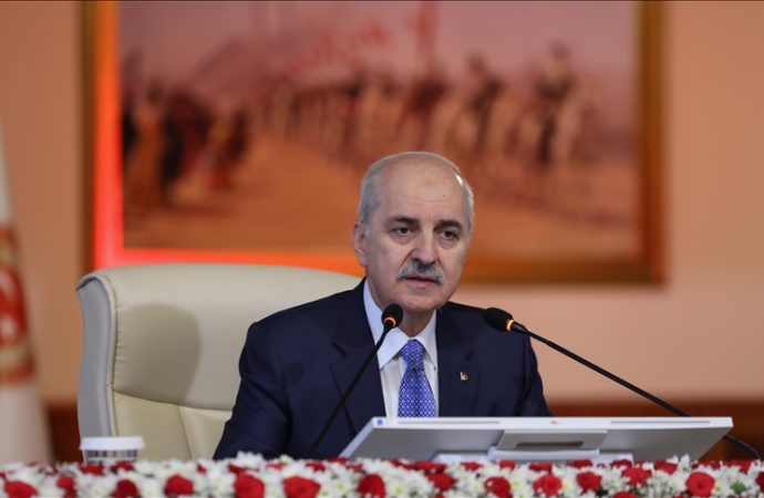 Kurtulmuş: Yeni bir dönemin eşiğindeyiz