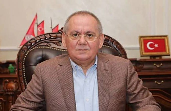 Eski Bayındırlık ve İskan Bakanı Mustafa Demir hayatını kaybetti
