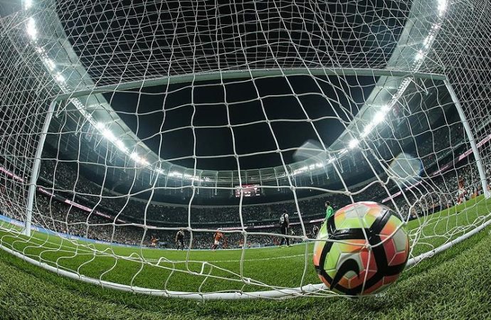 Süper Lig şampiyonun deplasman maçıyla başlayacak