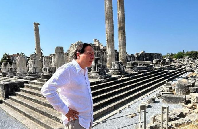 Fazıl Say’dan Apollon Tapınağı’na beste mi geliyor