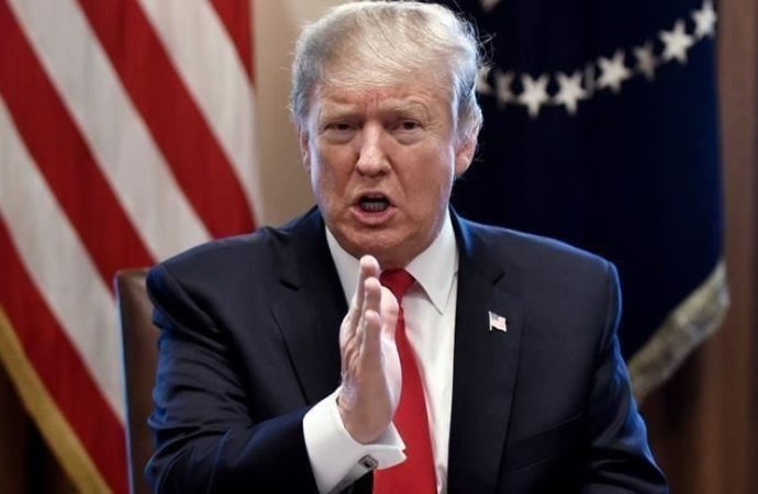 Trump yeni vergi tarifesini duyurdu: Yüzde 100 olacak