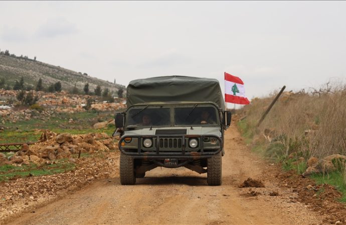 Lübnan: Hizbullah dahil herkesin silahı toplanacak