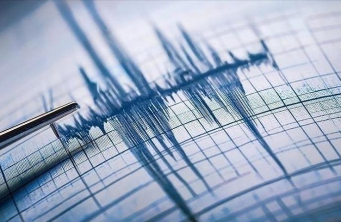 Papua Yeni Gine’de 5,9 büyüklüğünde deprem
