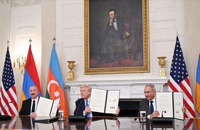 Avrupa Birliği tarihi barıştan memnun