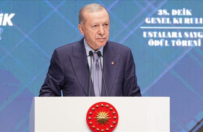 Erdoğan: Milli gelir ilk kez trilyon doları aştı