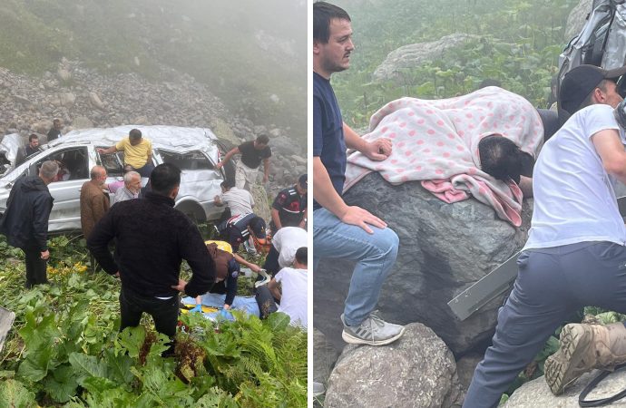 Arap turist minibüsü uçuruma yuvarlandı: 2 ölü, 4 yaralı