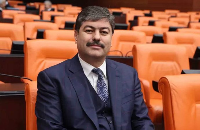 AK Partili Erkan’dan ‘diploma’ açıklaması: ‘Düzeltmedim, bir bilgiyi çıkardım’