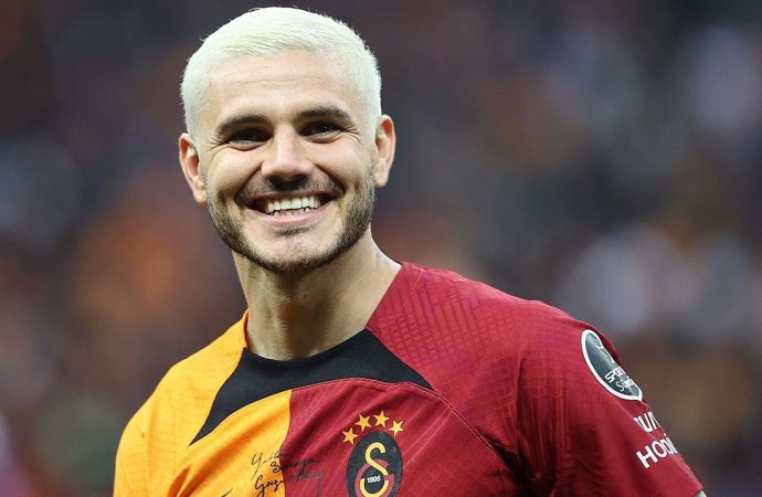 Mauro Icardi 1-2 aya sahalara dönüyor