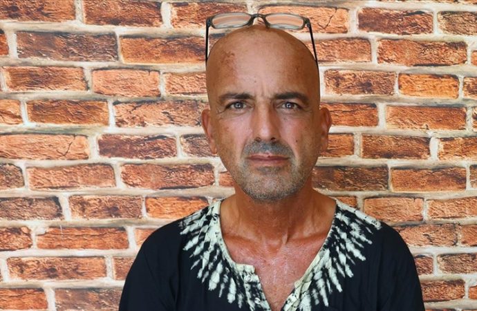 Tekne battı, 40 saat yüzerek kurtuldu: Türk kaptan anlatıyor