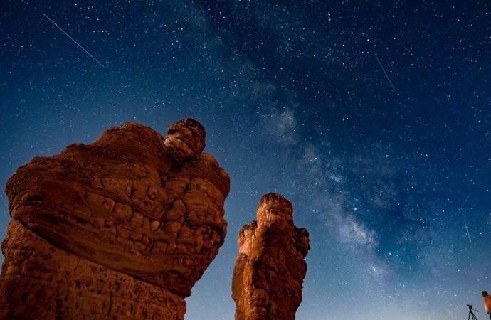 Türkiye’de görsel şölen: Perseid meteor yağmuru büyüledi