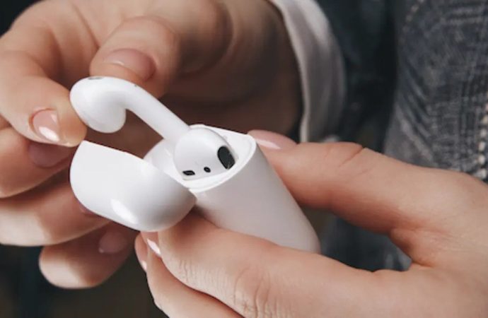 Konuşmalar anında çevrilecek: Apple’a ‘Canlı Çeviri’ özelliği geliyor