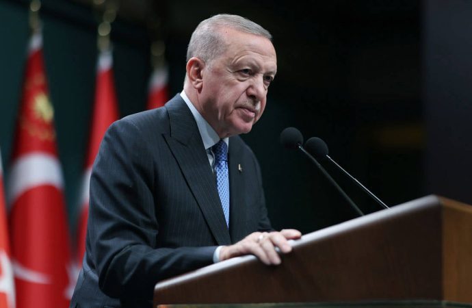 Erdoğan: Yarın partimize katılımlar olacak