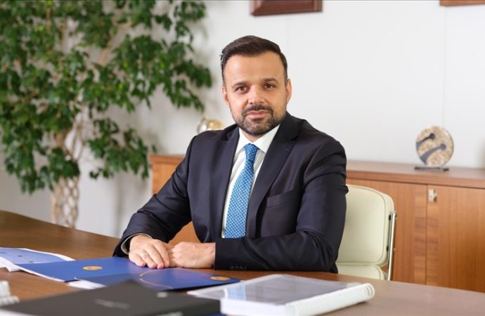 Turkcell’in ikinci çeyrekte net karı 4,2 milyar lira oldu