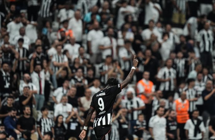 Beşiktaş, az kalsın kolayı zor yapıyordu