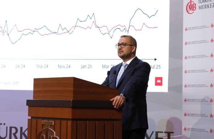 Merkez Bankası’nın kendi kafası karışık, bizim de kafamızı karıştırıyor