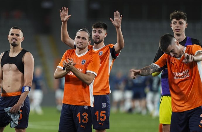 Başakşehir’in UEFA Konferans Ligi’ndeki rakibi Universitatea Craiova oldu