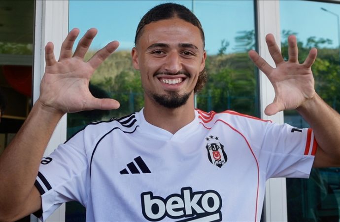 Beşiktaş Taylan Bulut’ getirdi