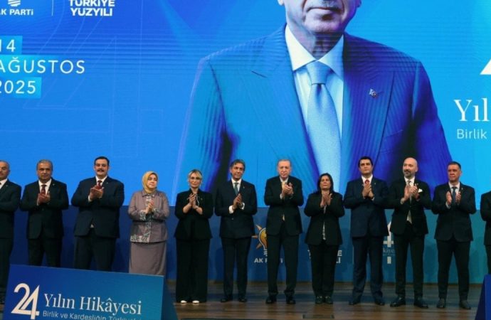 31 marttan bu yana 56 belediye başkanı Ak Parti’ye geçti