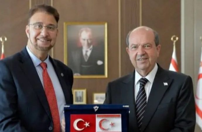 KKTC ziyareti kriz yaratan İngiliz diplomat istifa etti