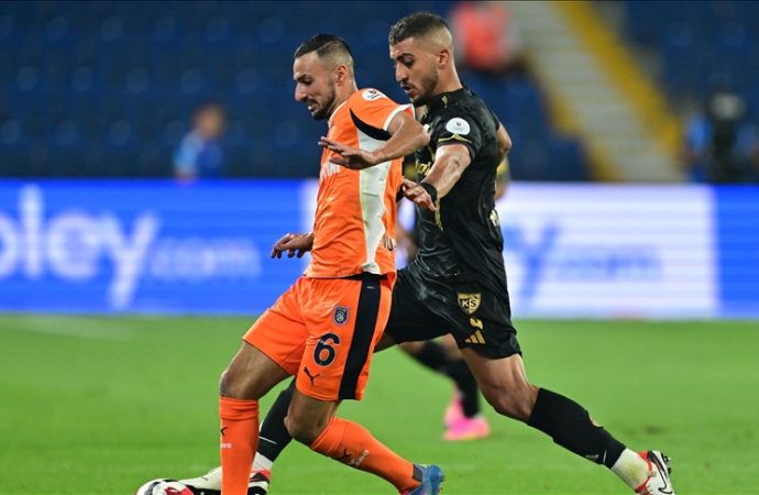 Başakşehir ile Kayseri puanları paylaştı