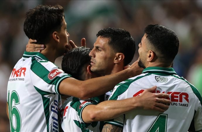 Konyaspor evinde galip