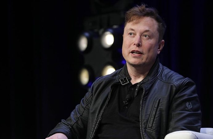 Elon Musk Amerikan Partisi’ni askıya aldı