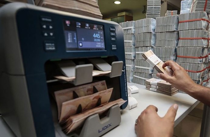 Türkiye’nin en çok vergi veren kurumları listesine bankalar damga vurdu