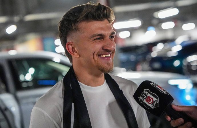 Beşiktaş, Rıdvan Yılmaz’ı geri aldı