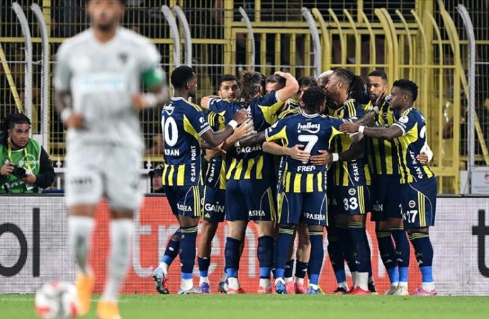 Fenerbahçe, Kocaeli’yi rahat geçti