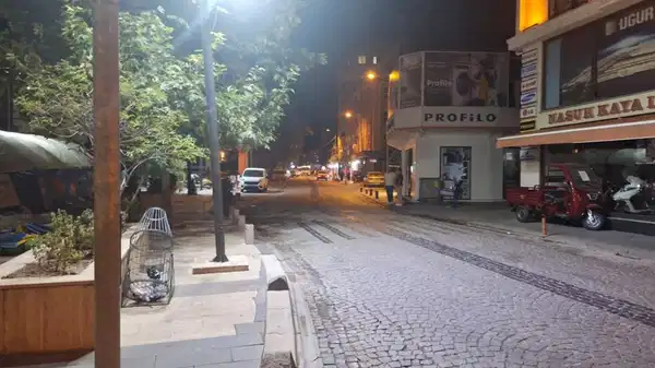 Sındırgı’da peş peşe depremler: İstanbul’dan da hissedildi!