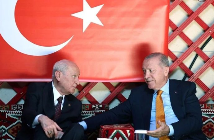 Erdoğan ve Bahçeli Ahlat’ta hasret giderdi