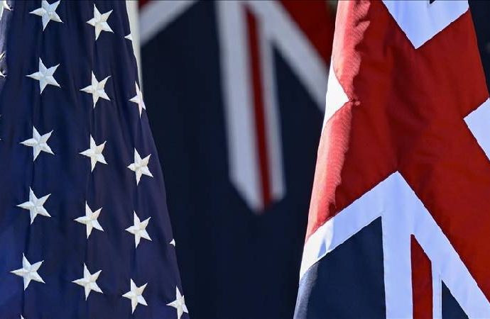 Trump’ın gümrük vergisi Avustralya’da çoğu kargoyu askıya aldırdı