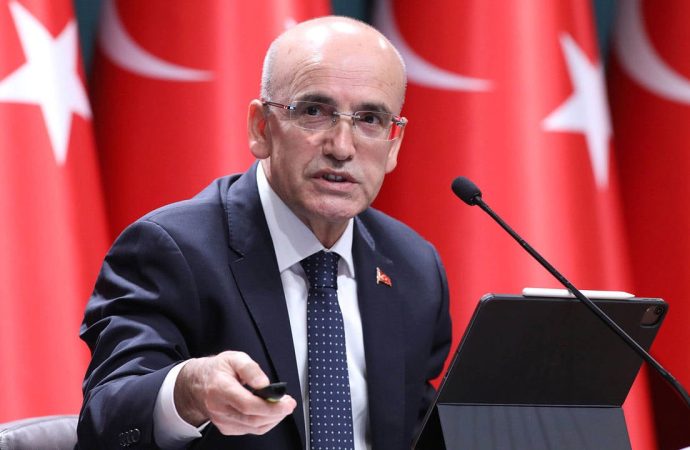 Mehmet Şimşek: Enflasyon beklentileri iyileşiyor
