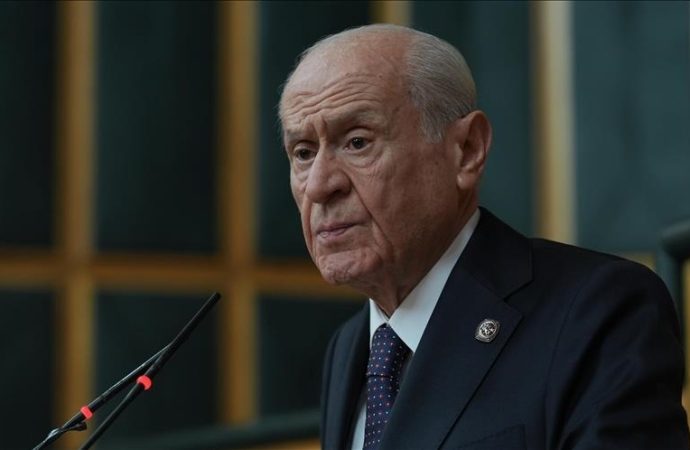 Bahçeli: Önümüzdeki altın fırsat heba edilmemeli