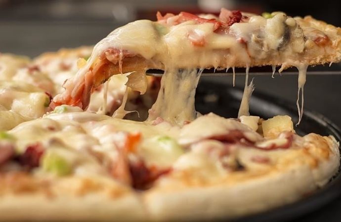 Pizza devinde kriz derinleşiyor: Menüde fiyatlar düşecek