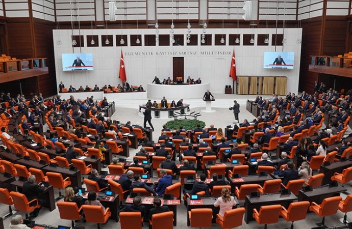 Meclis Gazze için tatilden dönecek