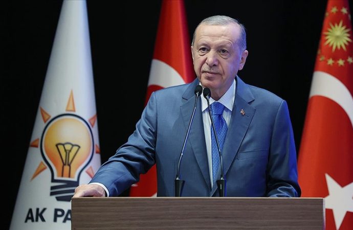 AK Parti 11’inci yıldönümünde Erdoğan’a ‘başarılar’ diledi