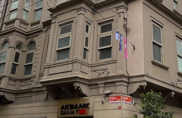 Akbank Sanat Beyoğlu’ndan Karaköy’e taşınıyor